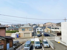 【神奈川県/横浜市瀬谷区三ツ境】横浜市瀬谷区三ツ境　中古戸建 眺望：高台からの土地目線