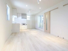 【東京都/世田谷区三宿】世田谷区三宿2丁目　中古戸建 リビング・ダイニング