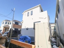 【神奈川県/大和市福田】大和市福田5丁目　新築戸建　E号棟 建築中の外観：全11棟　写真中央右側