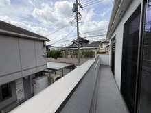 【神奈川県/横浜市青葉区大場町】横浜市青葉区大場町　新築戸建 バルコニー