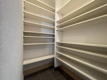 【神奈川県/横浜市旭区二俣川】旭区二俣川1丁目　戸建 収納：シューズインクローゼット