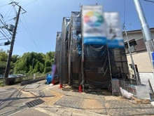 【神奈川県/横浜市緑区西八朔町】緑区西八朔町　新築戸建　B号棟 建築中の外観：全2棟