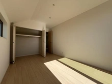 【神奈川県/横浜市旭区南希望が丘】旭区南希望が丘　新築戸建　2号棟 洋室
