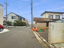 【神奈川県/横浜市旭区本村町】横浜市旭区本村町　新築戸建 前面道路
