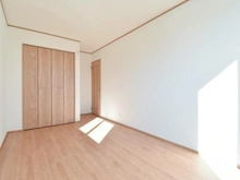 【神奈川県/横浜市瀬谷区二ツ橋町】瀬谷区二ツ橋町　新築戸建　B号棟 洋室：約6.6帖