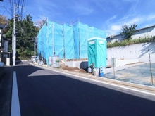 【神奈川県/横浜市旭区上白根町】旭区上白根町　新築戸建3号棟 前面道路