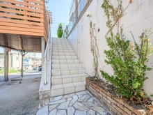 【神奈川県/横浜市保土ケ谷区上菅田町】保土ケ谷区上菅田町　中古注文住宅 アプローチ