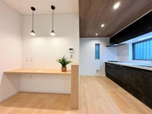 【神奈川県/横浜市鶴見区東寺尾東台】鶴見区東寺尾東台　中古戸建 LDK