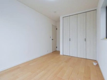 【神奈川県/横浜市鶴見区東寺尾東台】鶴見区東寺尾東台　中古戸建 洋室：2階　約6.5帖