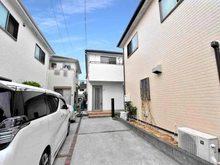 【神奈川県/横浜市鶴見区東寺尾東台】鶴見区東寺尾東台　中古戸建 駐車場