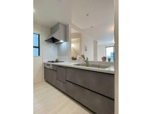 【神奈川県/川崎市幸区戸手】川崎市幸区戸手4丁目　新築戸建　1号棟／全10棟 キッチン