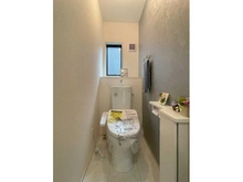 【神奈川県/川崎市幸区戸手】川崎市幸区戸手4丁目　新築戸建　1号棟／全10棟 トイレ