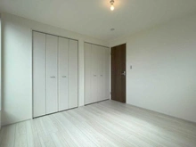 【神奈川県/川崎市幸区戸手】川崎市幸区戸手4丁目　新築戸建　1号棟／全10棟 洋室：約6.1帖