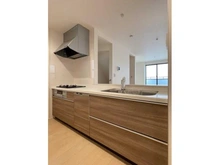 【神奈川県/川崎市幸区戸手】川崎市幸区戸手4丁目　新築戸建　3号棟／全10棟 キッチン