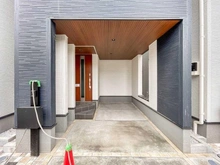 【神奈川県/川崎市幸区戸手】川崎市幸区戸手4丁目　新築戸建　3号棟／全10棟 玄関