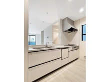 【神奈川県/川崎市幸区戸手】川崎市幸区戸手4丁目　新築戸建　4号棟／全10棟 キッチン