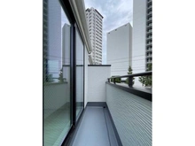 【神奈川県/川崎市幸区戸手】川崎市幸区戸手4丁目　新築戸建　4号棟／全10棟 バルコニー：3階南東側