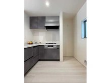 【神奈川県/川崎市幸区戸手】川崎市幸区戸手4丁目　新築戸建　6号棟／全10棟 キッチン