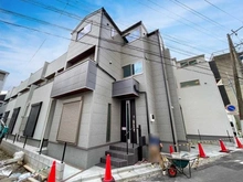 【神奈川県/川崎市幸区戸手】川崎市幸区戸手4丁目　新築戸建　7号棟／全10棟 外観：全10棟　写真中央