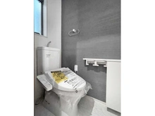 【神奈川県/川崎市幸区戸手】川崎市幸区戸手4丁目　新築戸建　7号棟／全10棟 トイレ：2階