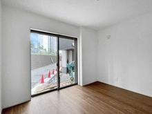 【神奈川県/川崎市幸区戸手】川崎市幸区戸手4丁目　新築戸建　7号棟／全10棟 洋室