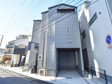 【神奈川県/川崎市幸区戸手】川崎市幸区戸手4丁目　新築戸建　7号棟／全10棟 外観：全10棟　写真中央