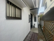 【神奈川県/横浜市保土ケ谷区新井町】保土ケ谷区新井町　戸建 アプローチ