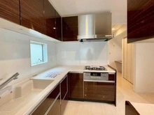 【東京都/目黒区東が丘】目黒区東が丘2丁目　中古戸建 キッチン：L型キッチン