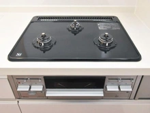 【神奈川県/横浜市瀬谷区二ツ橋町】瀬谷区二ツ橋町　新築戸建　A号棟 三口コンロ