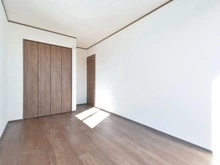 【神奈川県/横浜市瀬谷区二ツ橋町】瀬谷区二ツ橋町　新築戸建　A号棟 洋室：約6.6帖