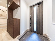 【東京都/墨田区東向島】墨田区東向島6丁目　中古戸建 玄関