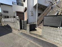 【兵庫県/尼崎市東園田町】尼崎市東園田町五丁目　中古戸建 アプローチ