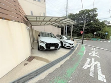 【兵庫県/西宮市甲陽園西山町】西宮市甲陽園西山町　中古戸建 駐車場