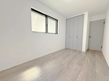 【兵庫県/伊丹市千僧】伊丹市千僧6丁目 新築戸建 洋室：1階約5.5帖