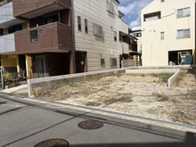 【大阪府/大阪市住吉区墨江】大阪市住吉区墨江1期1号棟 現地（建築前）：全2棟/左側長方形土地