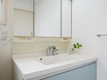 【兵庫県/西宮市甲陽園西山町】西宮市甲陽園西山町　中古戸建 洗面所