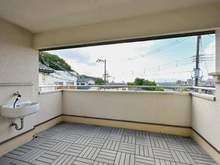 【大阪府/吹田市円山町】プラウドシーズン千里円山町 STAGE70 バルコニー