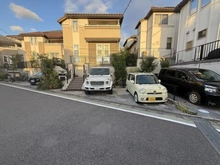 【大阪府/吹田市円山町】プラウドシーズン千里円山町 STAGE70 駐車場