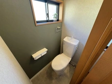 【千葉県/千葉市稲毛区作草部町】千葉市稲毛区作草部町　中古戸建 トイレ