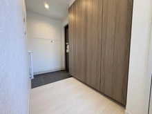 【千葉県/千葉市美浜区稲毛海岸】千葉市美浜区稲毛海岸二丁目　中古戸建 玄関