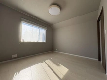 【千葉県/千葉市美浜区稲毛海岸】千葉市美浜区稲毛海岸二丁目　中古戸建 洋室