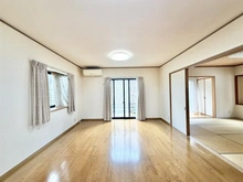 【千葉県/千葉市中央区青葉町】千葉市中央区青葉町　中古戸建 LDK