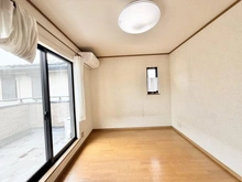 【千葉県/千葉市中央区青葉町】千葉市中央区青葉町　中古戸建 洋室