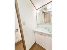 【千葉県/千葉市中央区青葉町】千葉市中央区青葉町　中古戸建 洗面所：2階洗面所