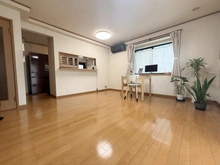 【千葉県/千葉市花見川区み春野】千葉市花見川区み春野二丁目　中古戸建 リビング・ダイニング