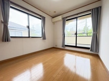 【千葉県/千葉市花見川区み春野】千葉市花見川区み春野二丁目　中古戸建 洋室