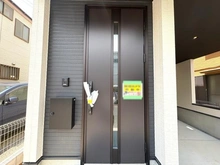 【千葉県/市川市塩焼】市川市塩焼二丁目　新築戸建 玄関