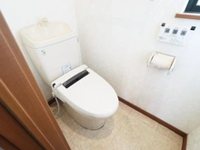 【千葉県/千葉市花見川区み春野】千葉市花見川区み春野三丁目　中古戸建 トイレ：2階部分