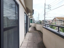 【千葉県/千葉市花見川区み春野】千葉市花見川区み春野三丁目　中古戸建 バルコニー