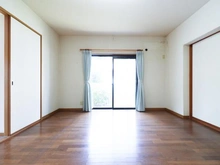 【千葉県/千葉市稲毛区小深町】千葉市稲毛区小深町　中古戸建 リビング